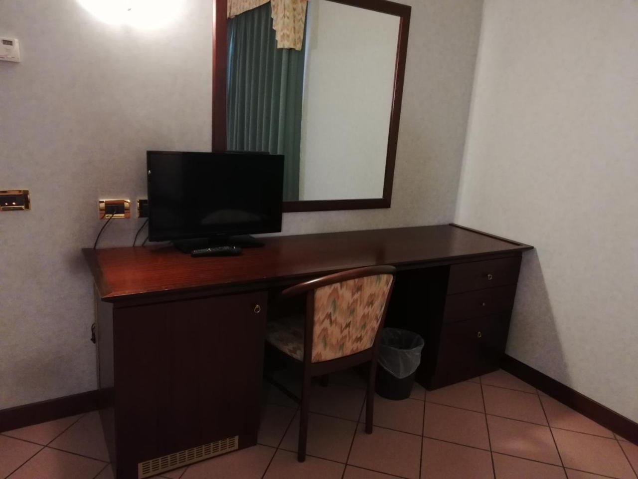 Venice Palace Hotel 4*